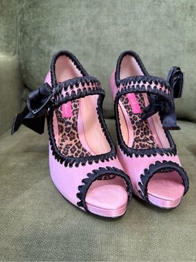Betsey Johnson Pink Satin Peep-Toe Mary Jane Heels with Black Trim Calandra